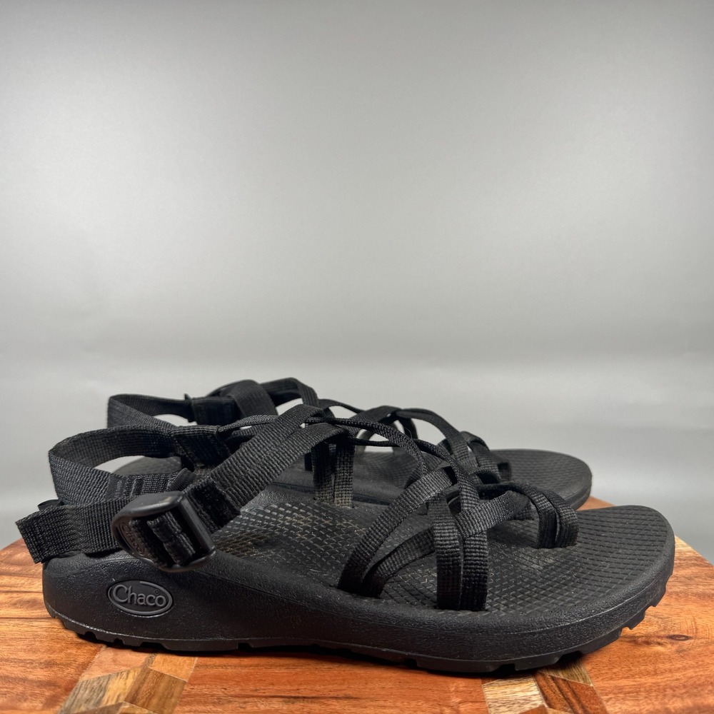 Chaco Z Cloud 2 Womens 9 Black Strappy Sport Sandals Toe Loop Hiking Outdoor
